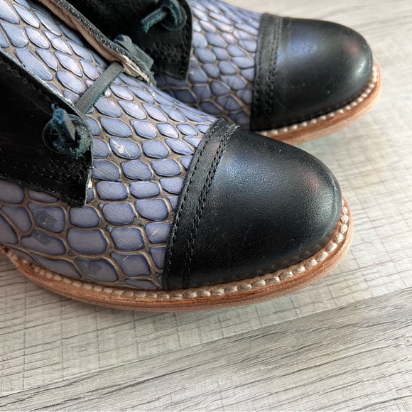 FREEBIRD Malena Womens Size 6 Oxford Mule Navy Blue Leather Slip On Loafers - Picture 9 of 14